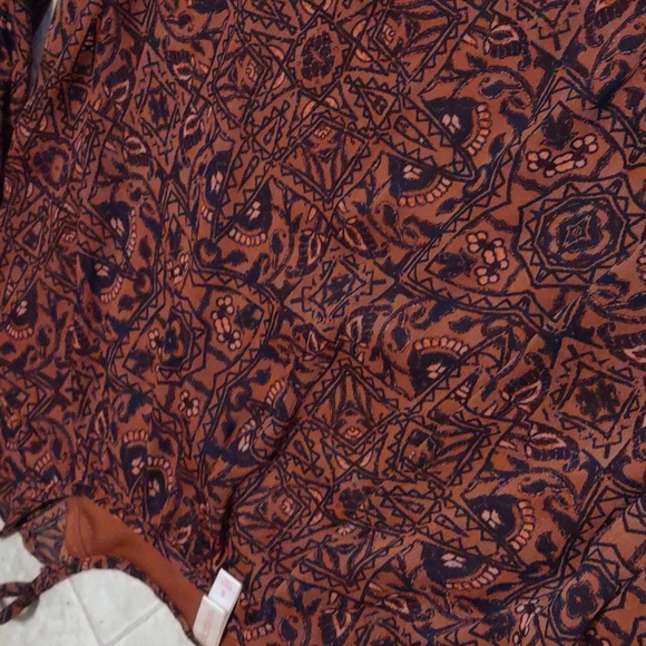 Dress with shoulder straps. Rust and black. Short, could be used as tunic. - Picture 3 of 5